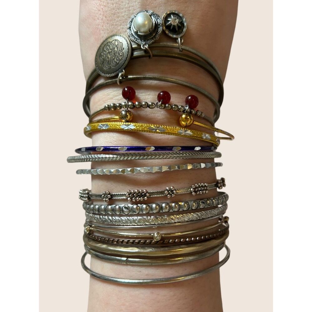 🔮 VTG 19 PC MIXED METAL STACKING BANGLE BRACELET CHARMS BOHO COSTUME BUNDLE LOT